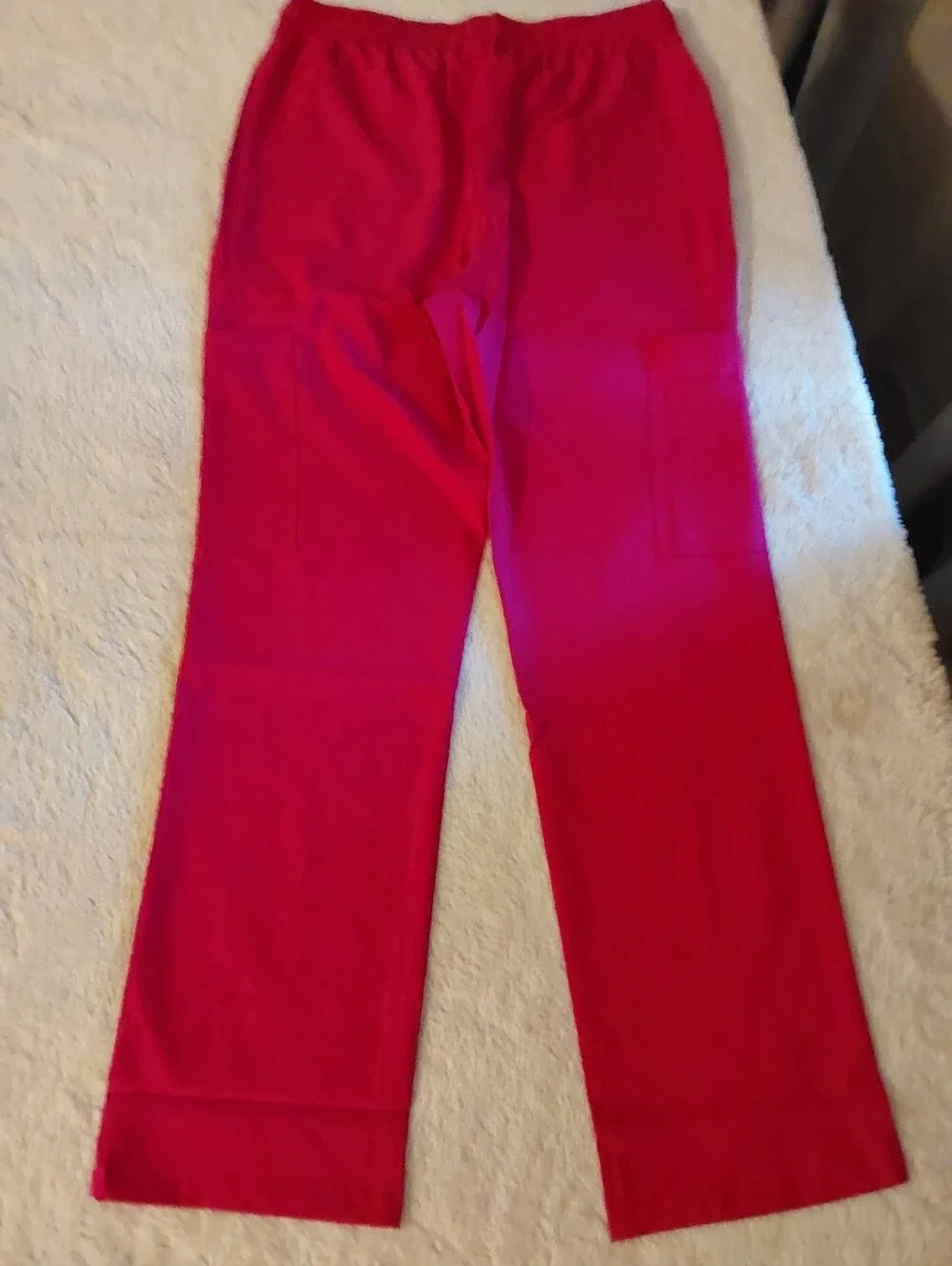 🌺 NWT Cozyfit Bright Pink Medical Scrub Set - Picture 12 of 15